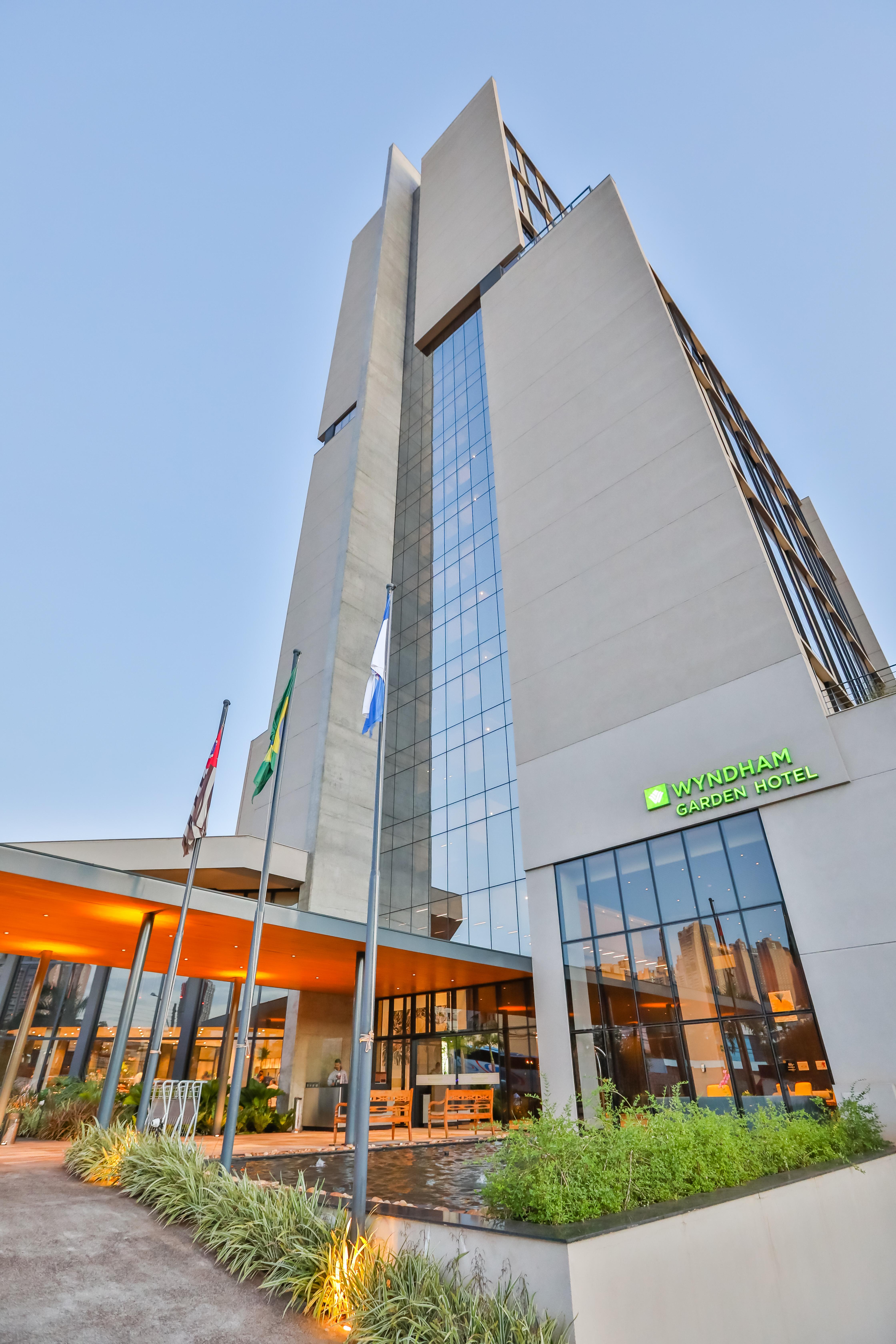 Отель Wyndham Garden Ribeirao Preto Convention Экстерьер фото